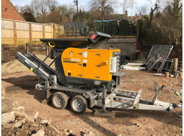 Concasor Mobile RUBBLE CRUSHER RC150V de vanzare